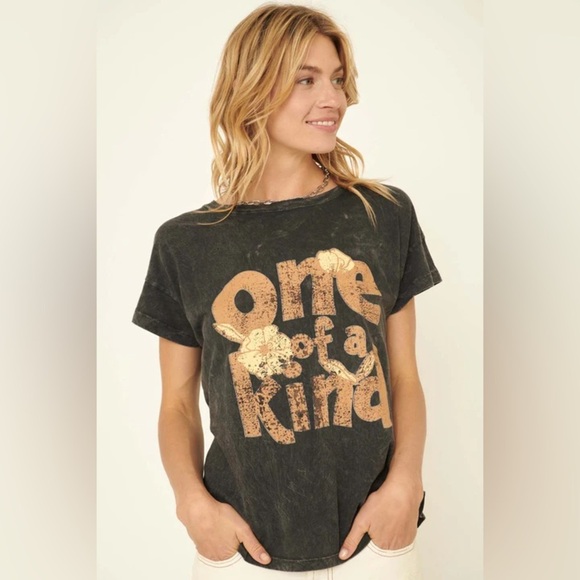 Vintage canvas one of a kind black vintage wash graphic tee SZ SM - Picture 1 of 4